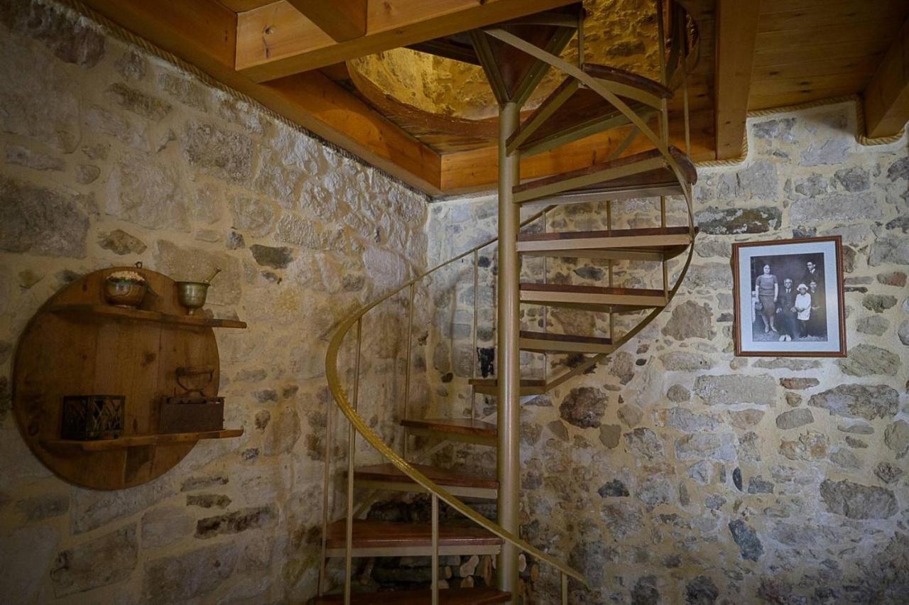 Traditional Stone Mezonete Krousonas (Crete) Exterior foto