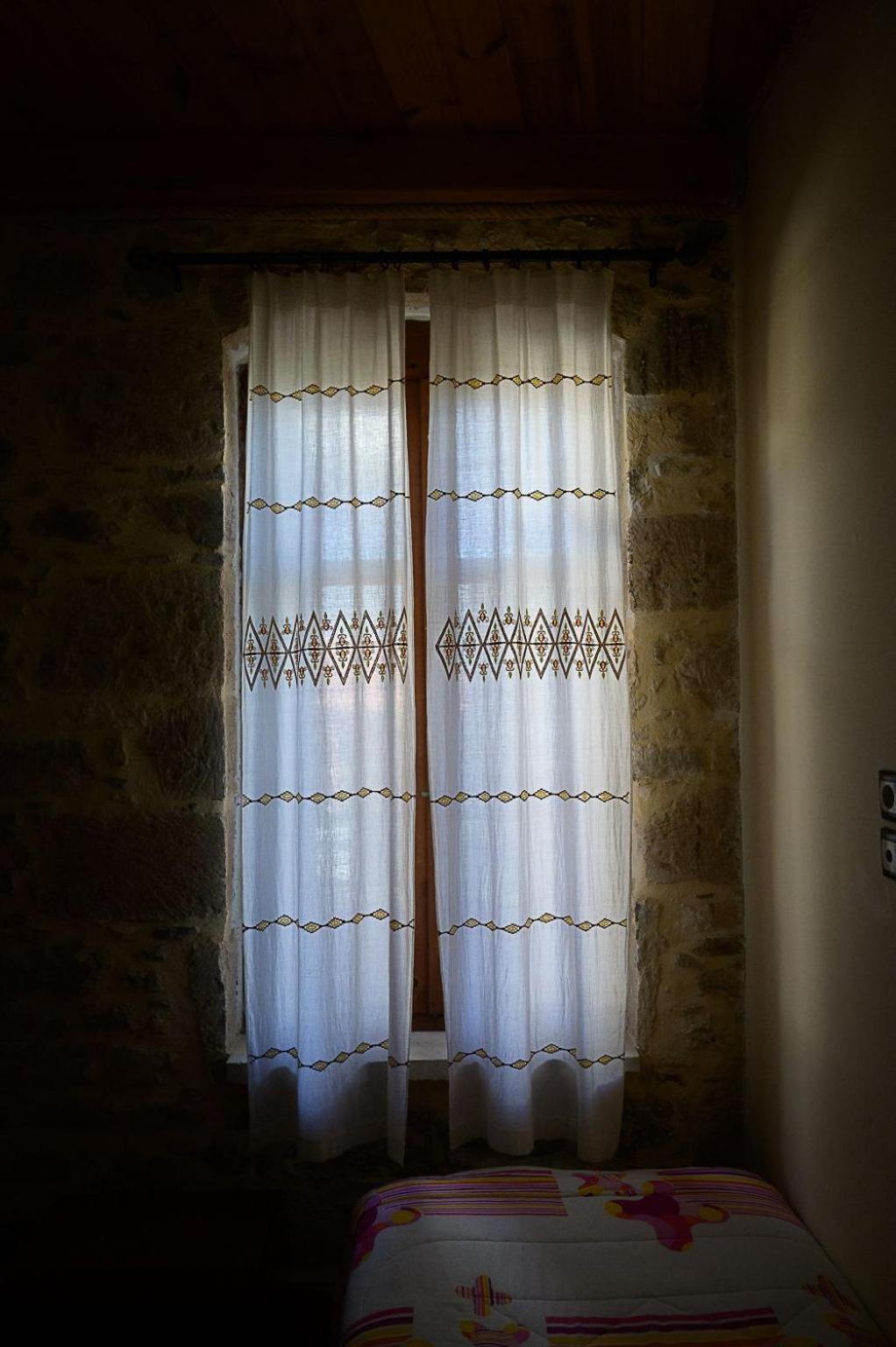 Traditional Stone Mezonete Krousonas (Crete) Exterior foto